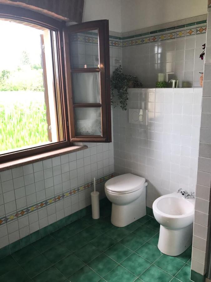 B&B Il Martin Pescatore Bagnolo San Vito Exterior foto